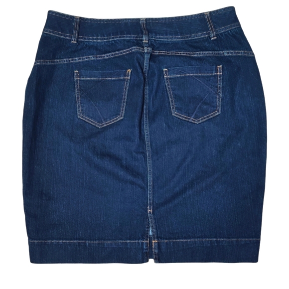 Lane Bryant, Women's Denim Pencil Skirt. SZ 18 - Picture 2 of 9